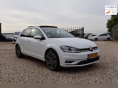 Volkswagen Golf - 1.0 TSI Comfortline PANO KEYLESS APP CONNECT