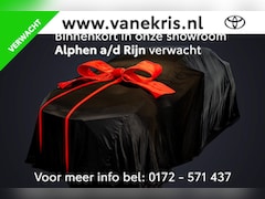 Toyota Yaris Cross - 1.5 Hybrid Dynamic, Trekhaak, Stoelverwarming
