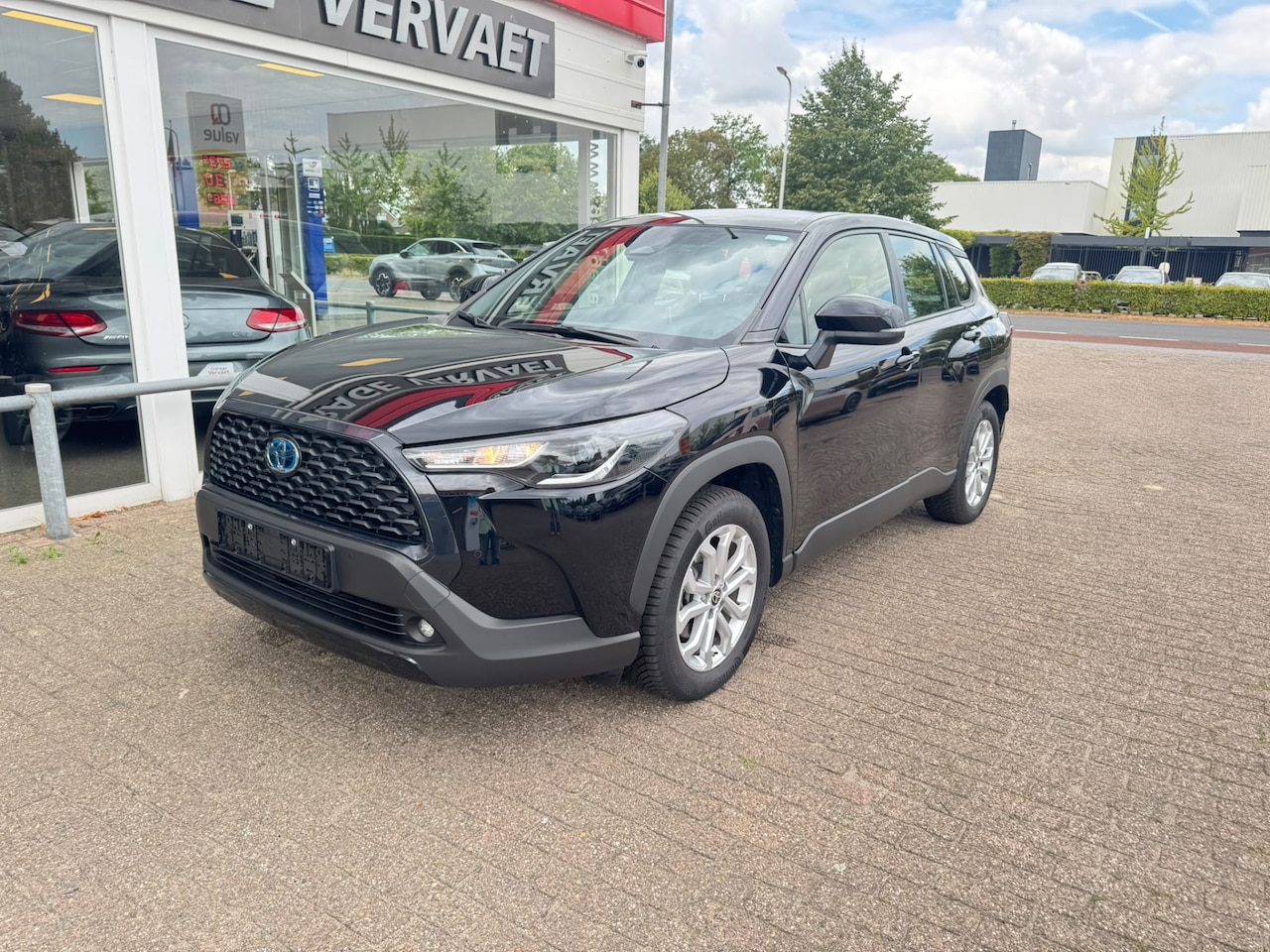 Toyota Corolla Cross - 2.0 High Power Hybrid Active 2.0 High Power Hybrid Active - AutoWereld.nl