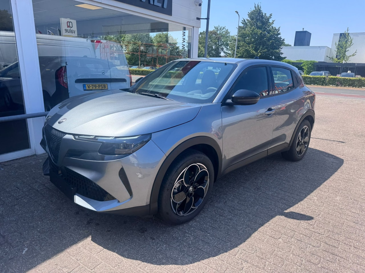 Alfa Romeo Junior - Elettrica 54 kWh - AutoWereld.nl
