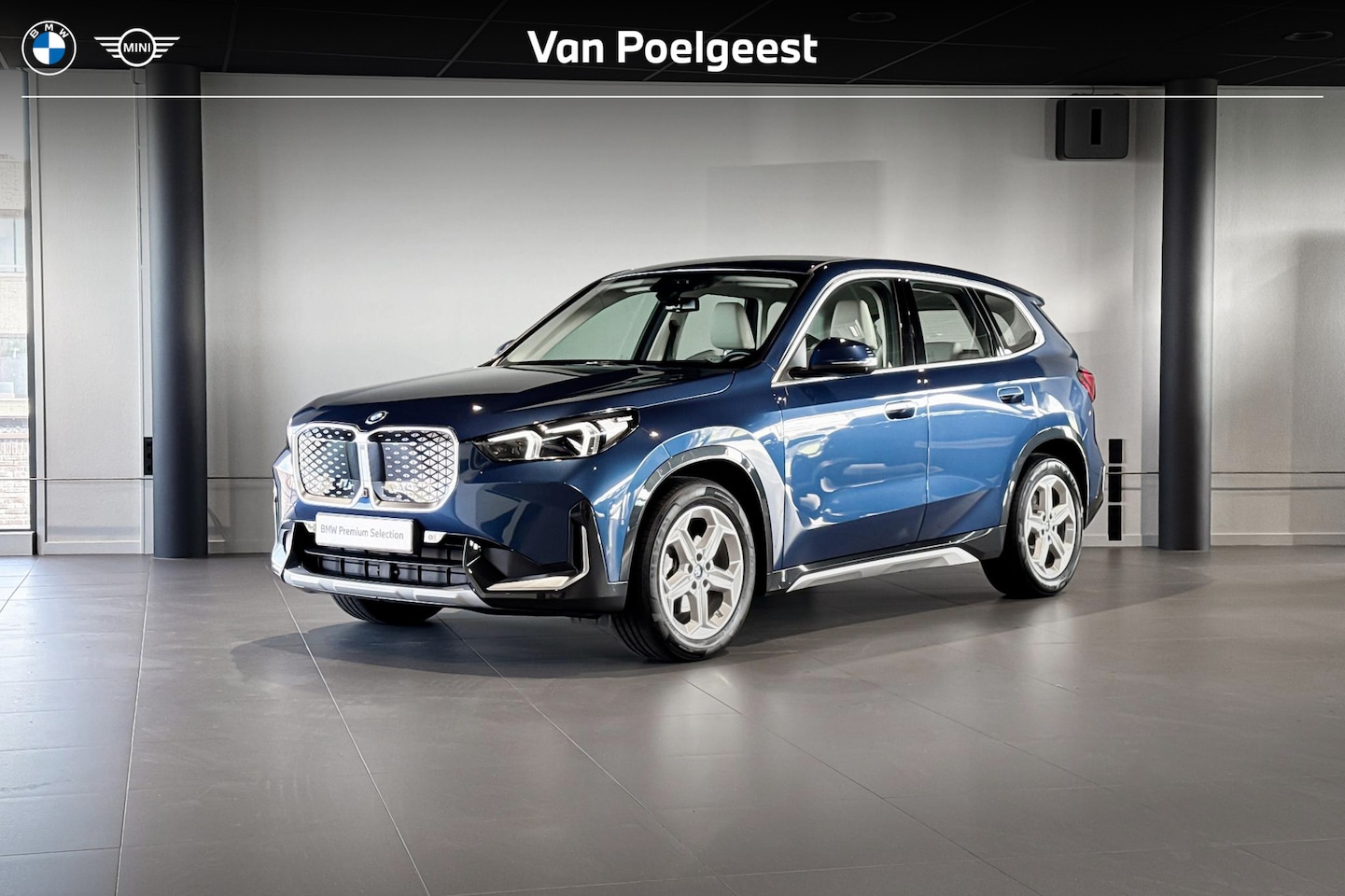 BMW iX1 - eDrive20 67 kWh | X Line | Stoelverwarming | Head-Up Display | Comfort Access | - AutoWereld.nl