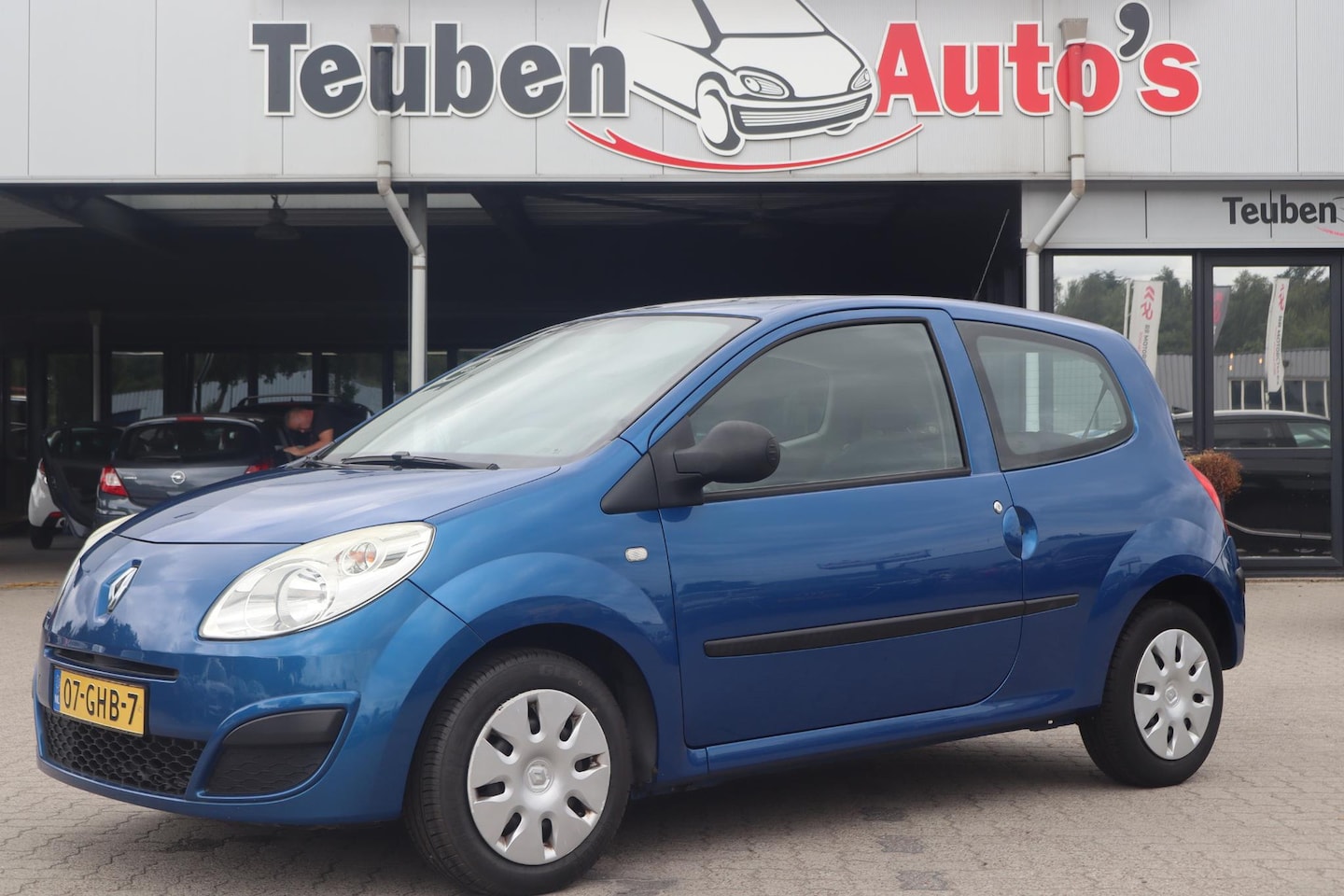 Renault Twingo - 1.2 Authentique | Nette Auto | elektrische ramen | - AutoWereld.nl