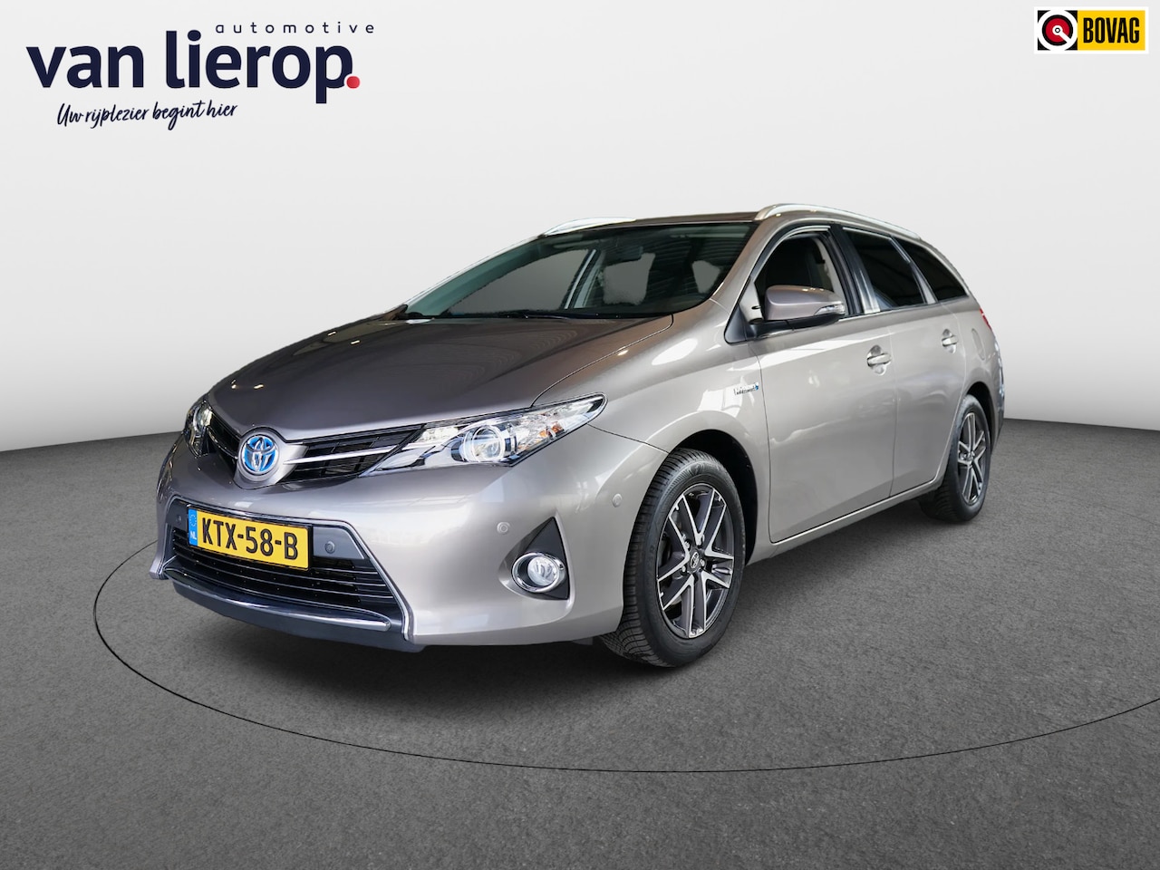 Toyota Auris Touring Sports - 1.8 Hybrid EERSTE EIGENAAR - AutoWereld.nl