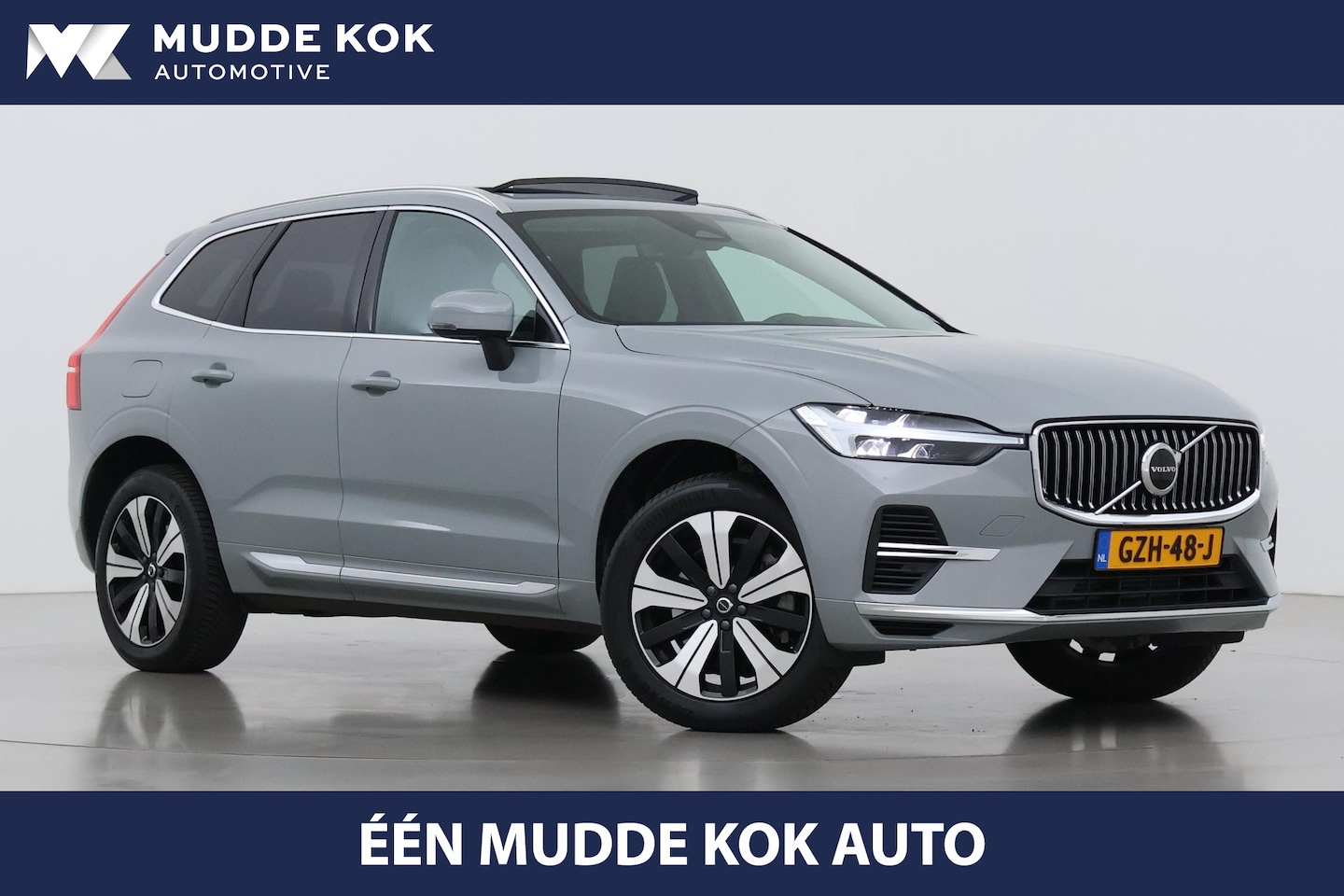 Volvo XC60 - T6 Essential Bright | Panoramadak | Trekhaak | Pilot Assist | BLIS | Camera | Stoel+Stuurv - AutoWereld.nl