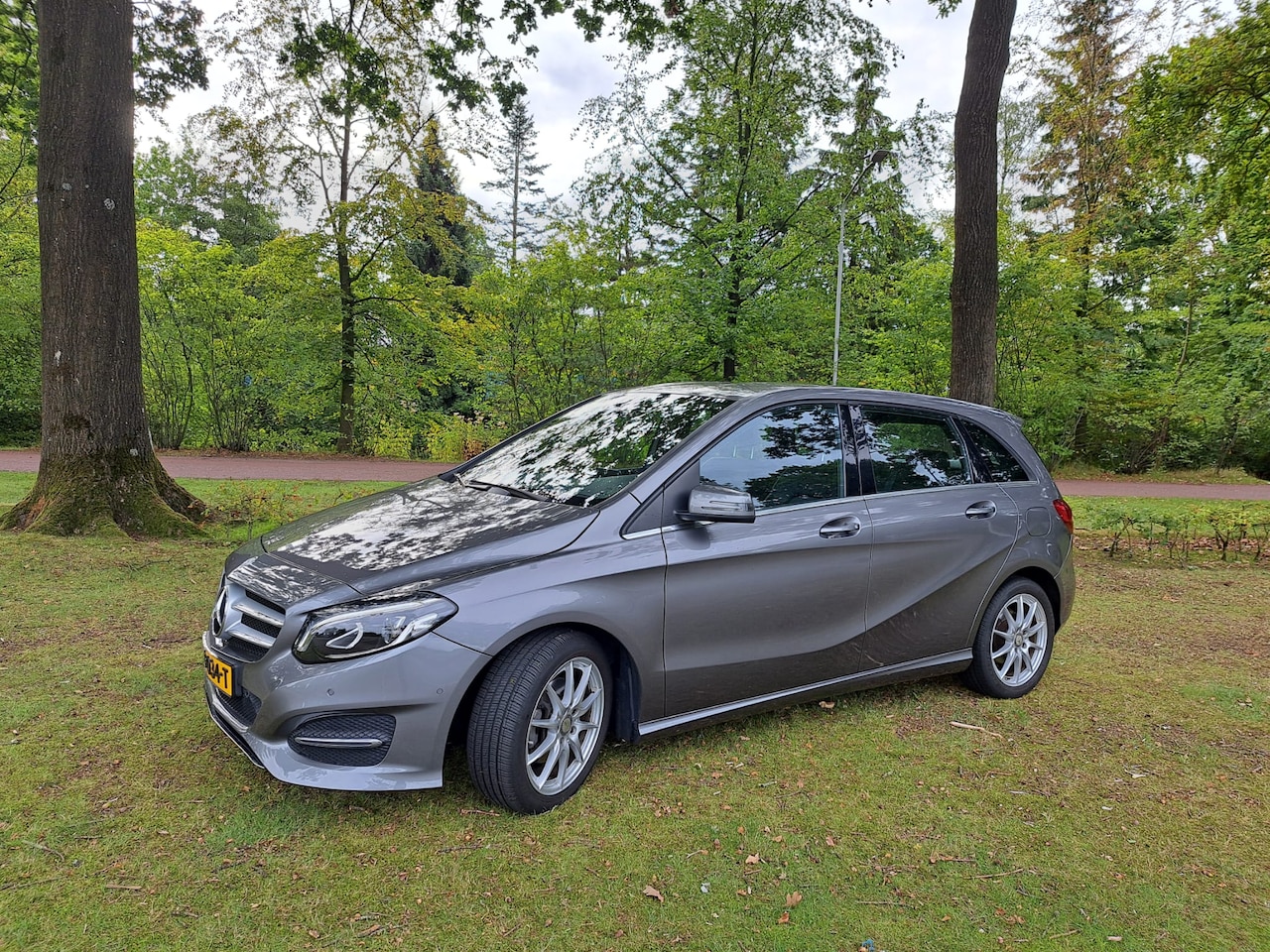 Mercedes-Benz B-klasse - 180 Ambition trekhaak - AutoWereld.nl