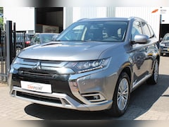 Mitsubishi Outlander - 2.4 PHEV Instyle Keyless Camera Nieuwstaat
