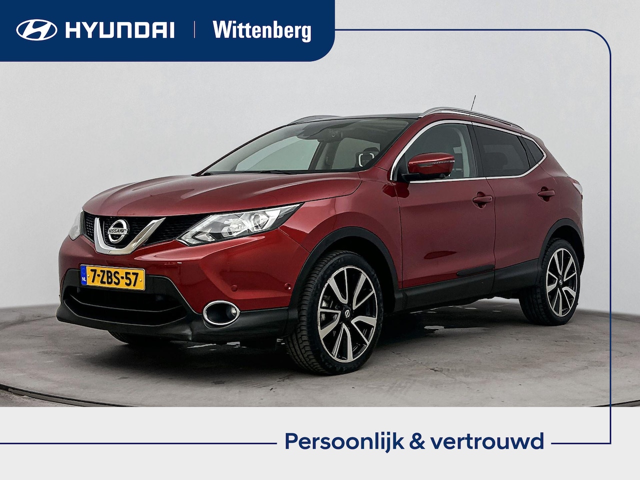 Nissan Qashqai - 1.6 dCi TEKNA 4WD <| UNIEK! | TREKHAAK | CLIMA | CRUISE | 360 CAMERA | NAVI | 19'' LM VELG - AutoWereld.nl