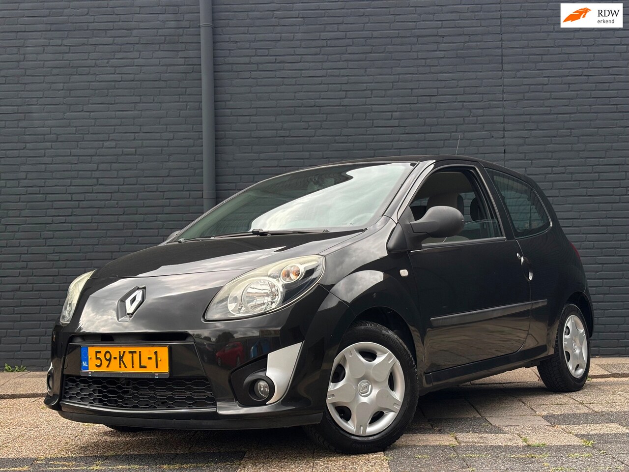 Renault Twingo - 1.2-16V Authentique | Airco | Lees Tekst - AutoWereld.nl