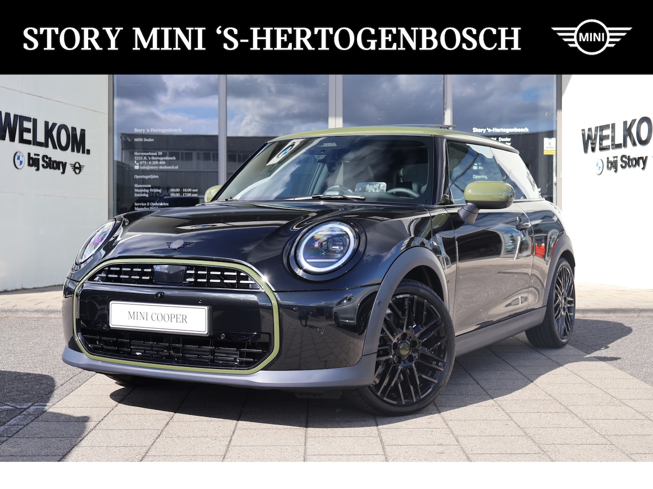 MINI 3-Deurs - Hatchback Cooper C Automaat / Panoramadak / JCW Sportstoel / Comfort Access / Harman Kardo - AutoWereld.nl