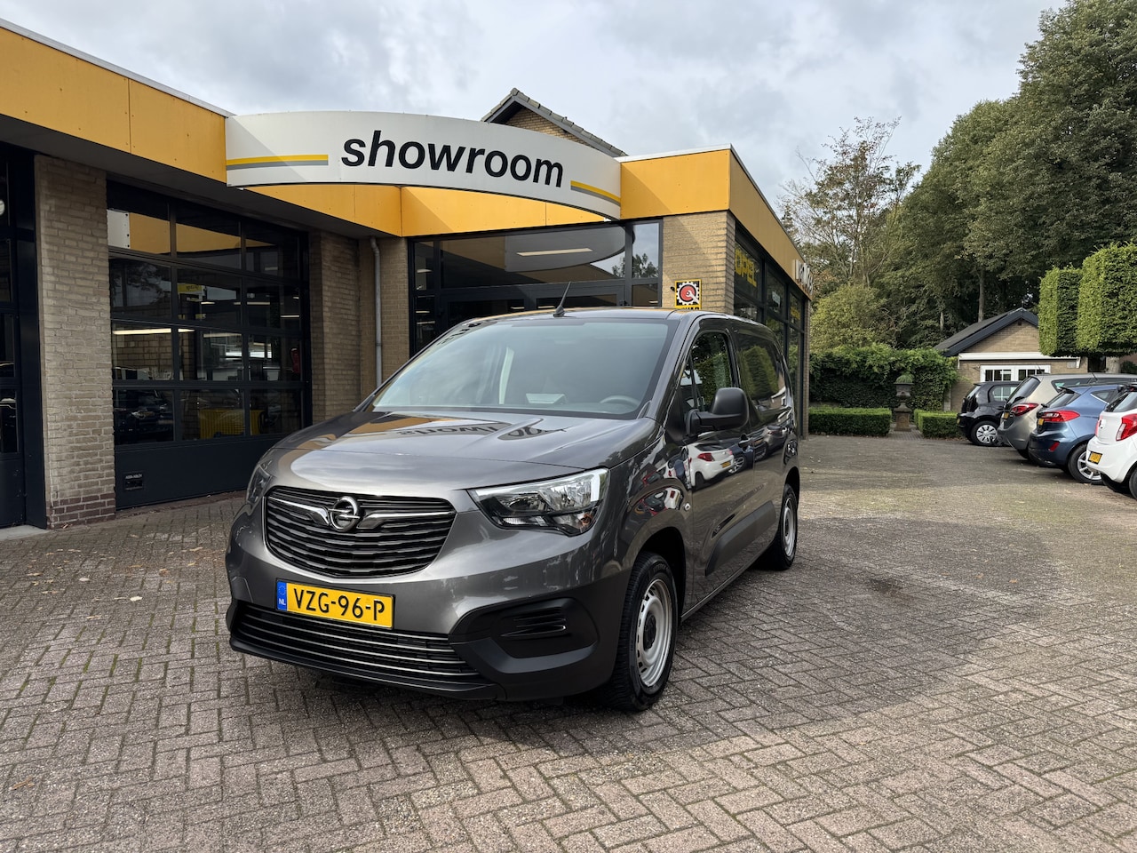 Opel Combo - 1.5 BlueHDi 100 S&S L1 Airco - AutoWereld.nl