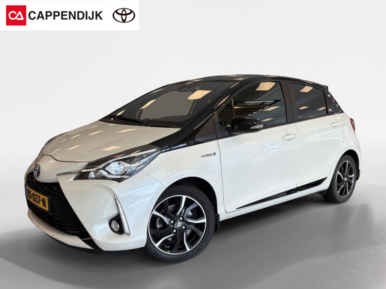 Toyota Yaris - 1.5 Hybrid Bi-Tone 1.5 Hybrid Bi-Tone - AutoWereld.nl