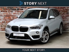 BMW X1 - xDrive20i High Executive Sport Line Automaat / Navigatiesysteem Plus / Panoramadak / Leder