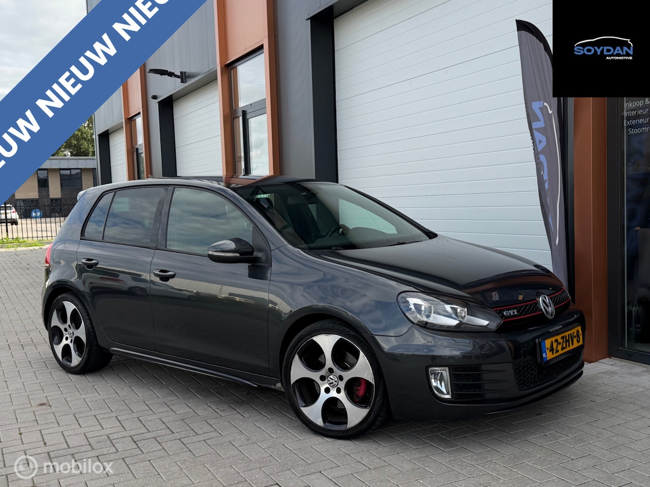 Volkswagen Golf - 2.0 GTI | 6 BAK | 5 DRS | NW APK | - AutoWereld.nl