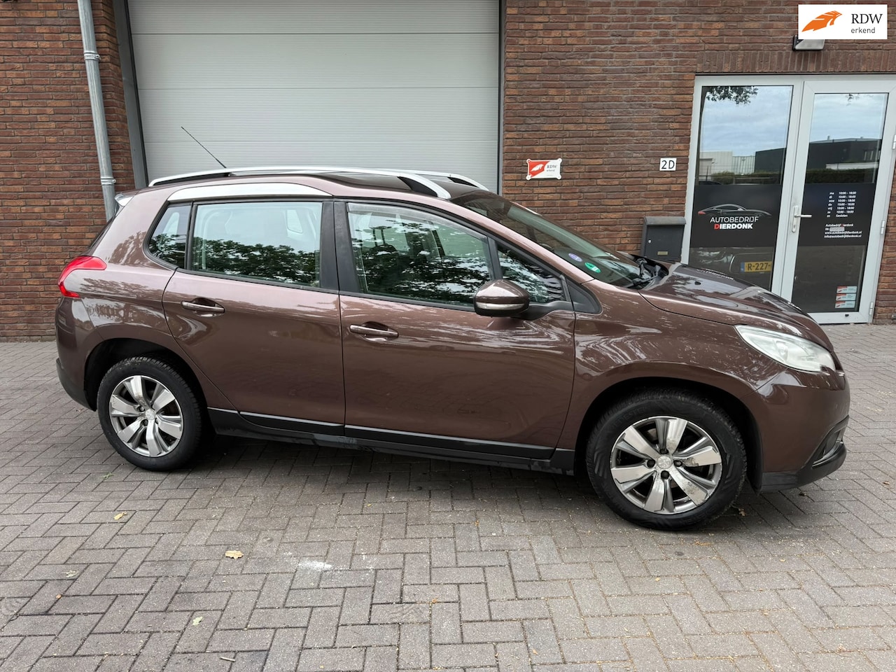 Peugeot 2008 - 1.6 VTi Blue Lease Executive|AIRCO|NIEUWE APK - AutoWereld.nl