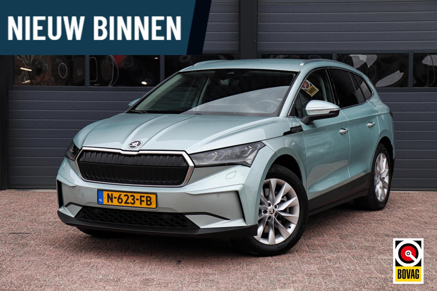 Skoda Enyaq iV - 80 |LED|CAMERA|SFEERVERL.|1e EIGENAAR|KEYLESS|TREKHAAK|CARPLAY|STOEL+STUURVERW. - AutoWereld.nl