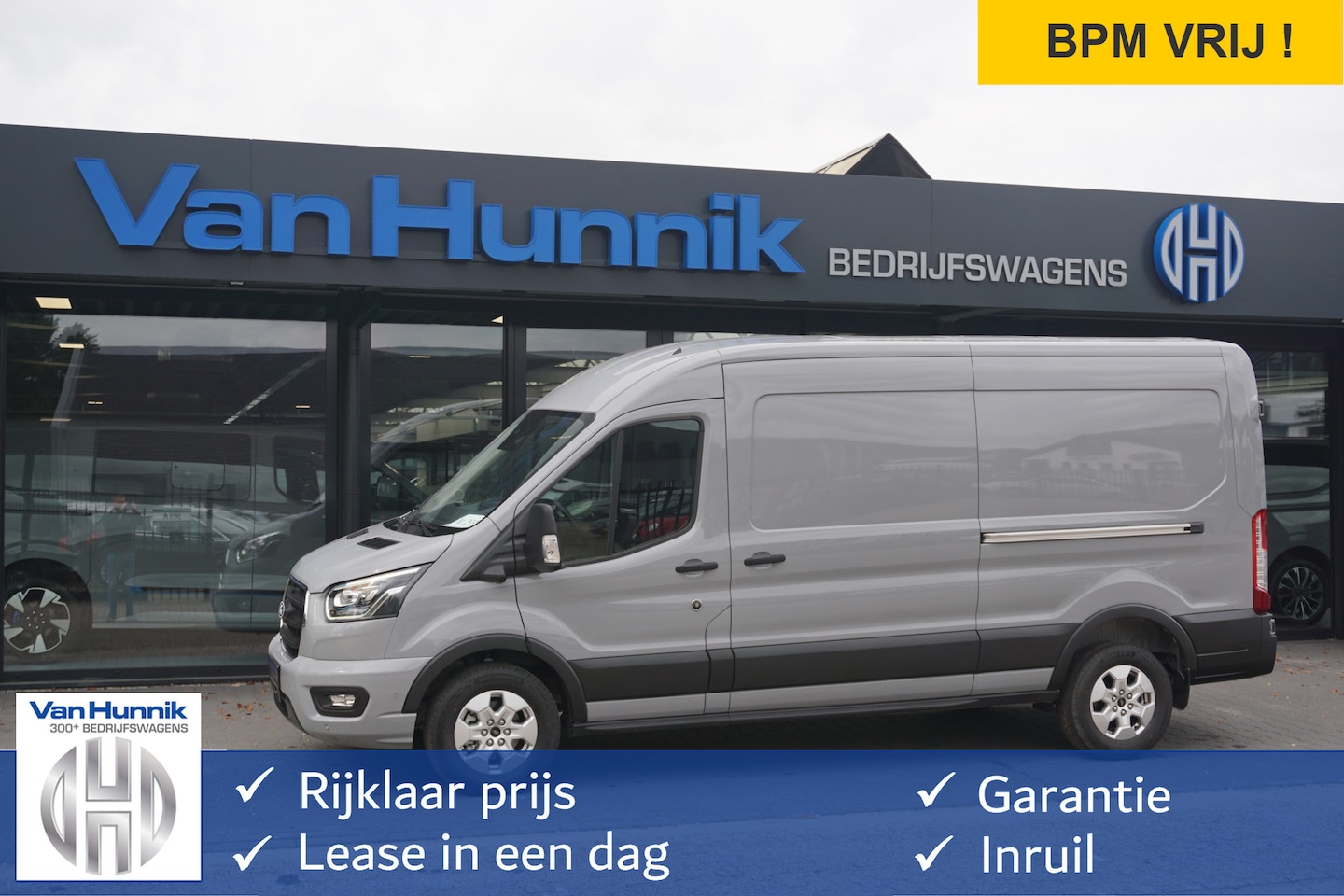 Ford Transit - 350L L3H2 Limited AUT-8 165PK BPM VRIJ Navi, Adap. Cruise, 360° Cam, Trekhaak, 2x Schuifde - AutoWereld.nl