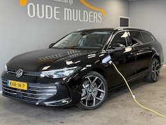Volkswagen Passat Variant - 1.5 eHybrid Business | Head up | Trekhaak | Memory | Adaptieve Cruise | Massage | Achterri