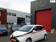 Toyota Aygo - 1.0 VVT-i x-play, Airco, LM-Velgen