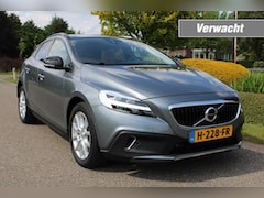 Volvo V40 - 1.5 T3 152pk Polar+ Luxury automaat leer/panodak/ECC/cruise/navi/PDC