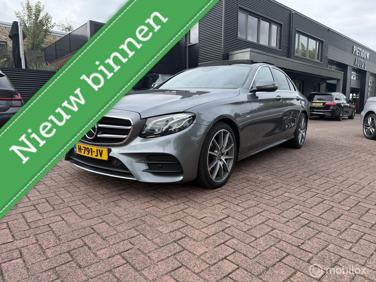 Mercedes-Benz E-klasse - 200 Sport Edition Amg Pano Burmester Trekh - AutoWereld.nl