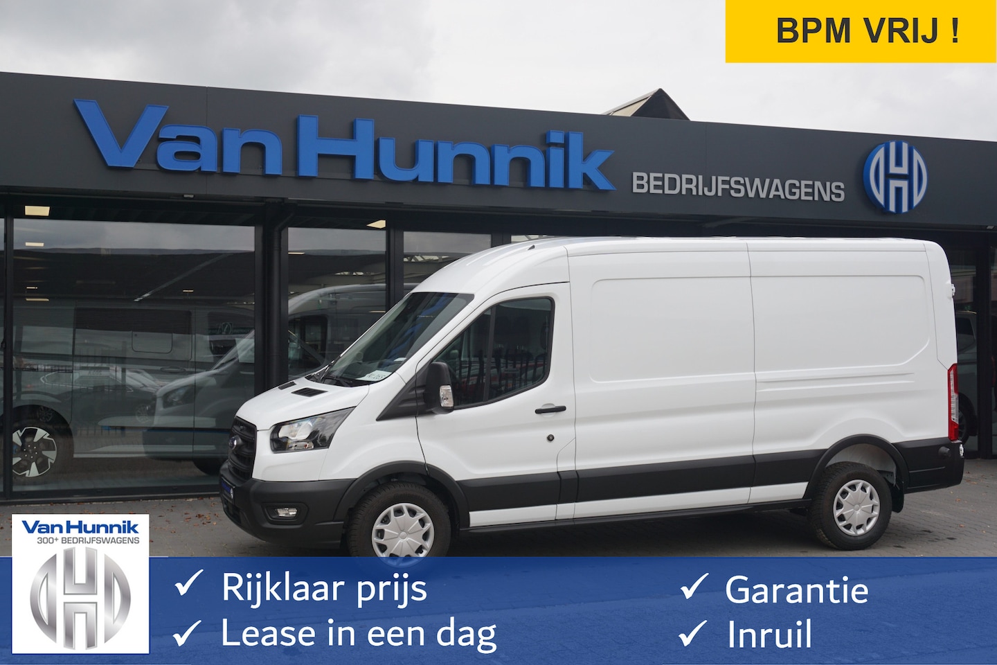 Ford Transit - 350L 130PK L3H2 Trend AUT BPM VRIJ!! Clima, 12" Sync 4 Navi, 270º deur, Trekhaak!! NR. 165 - AutoWereld.nl