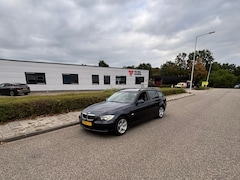 BMW 3-serie Touring - 318i 143pk APK tot 01-05-2027