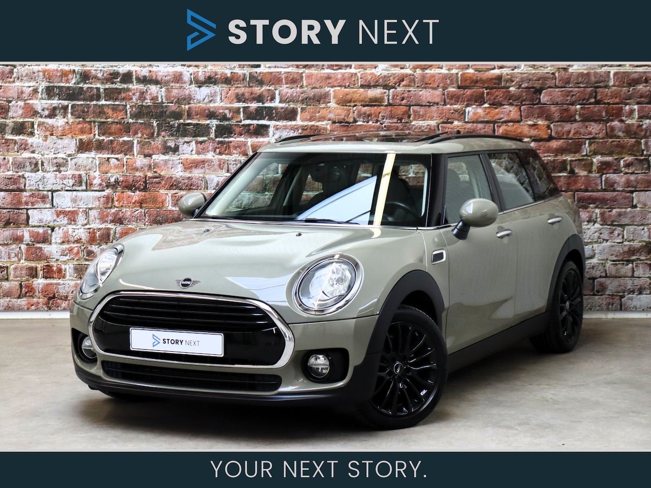 MINI Clubman - Cooper Salt Business Automaat / Navigatiesysteem / Panoramadak / 17 Inch / Apple CarPlay / - AutoWereld.nl