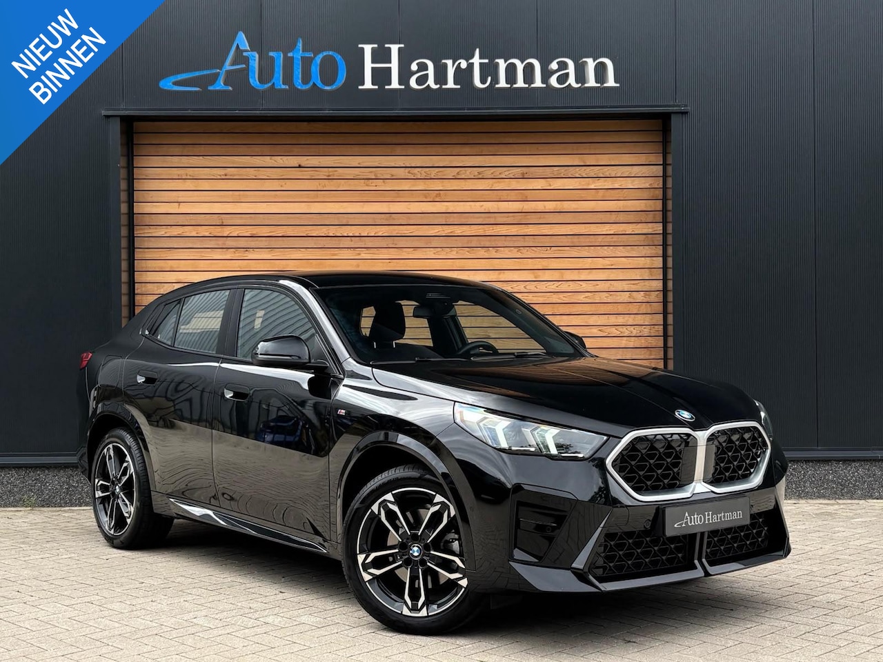 BMW X2 - sDrive20i Launch Edition M Sport|Sportstoelen|19 Inch|Alcantara|BTW - AutoWereld.nl