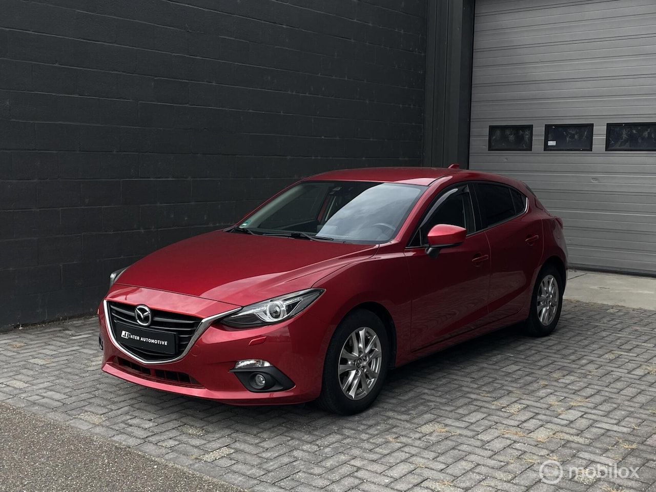 Mazda 3 - 2.0 SkyActiv 120 | AIRCO | Navi | Trekhaak | Stoelverwarming | - AutoWereld.nl