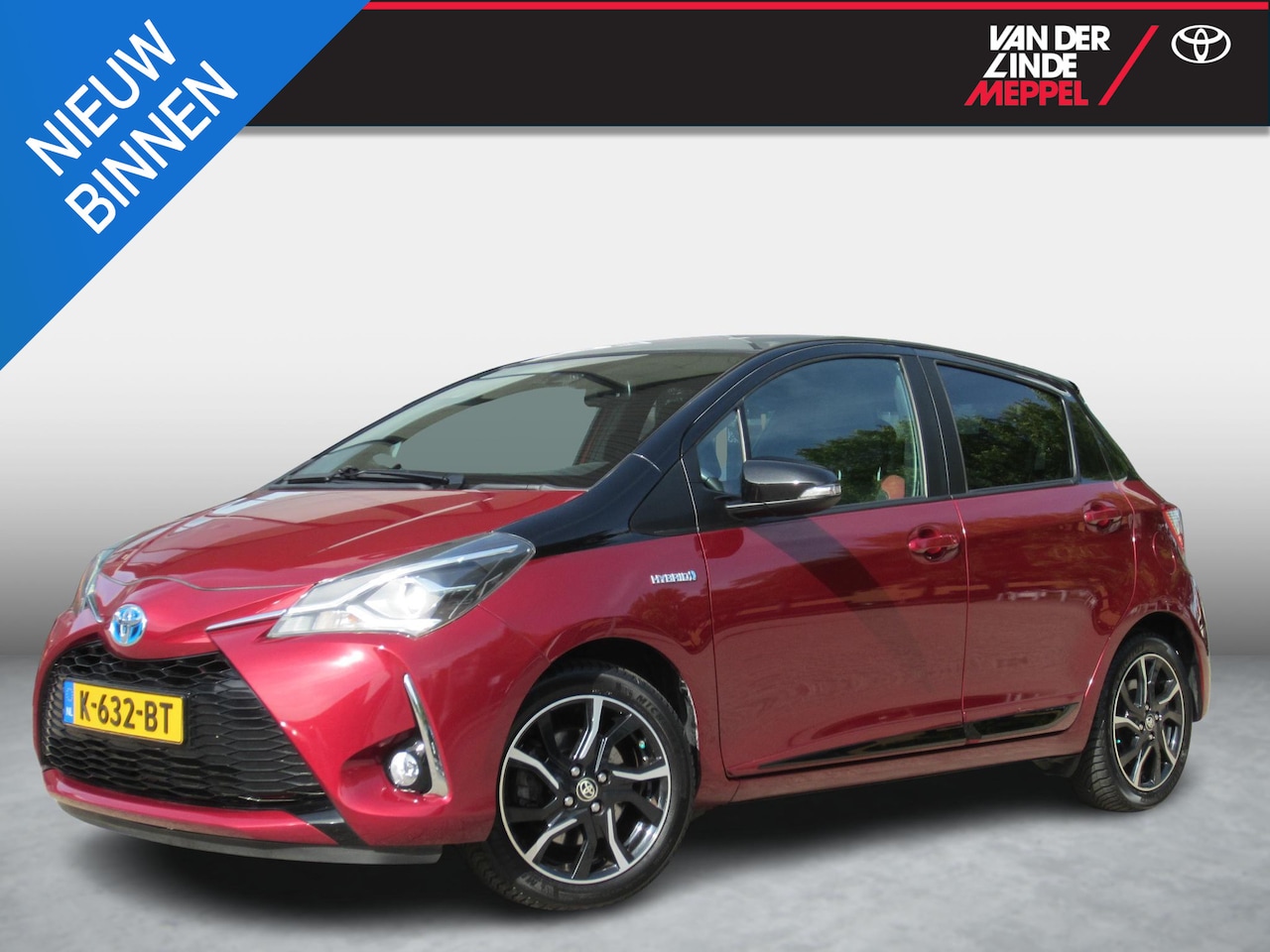 Toyota Yaris - 1.5 Hybrid Bi-Tone Navi Panoramadak - AutoWereld.nl