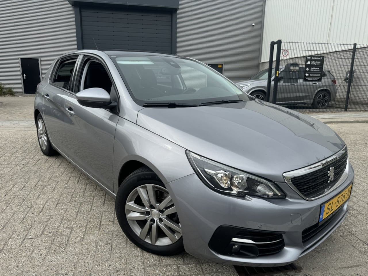 Peugeot 308 - 1.6 HDI PANO CLIMA LANE XENON 6BAK 98DKM! - AutoWereld.nl