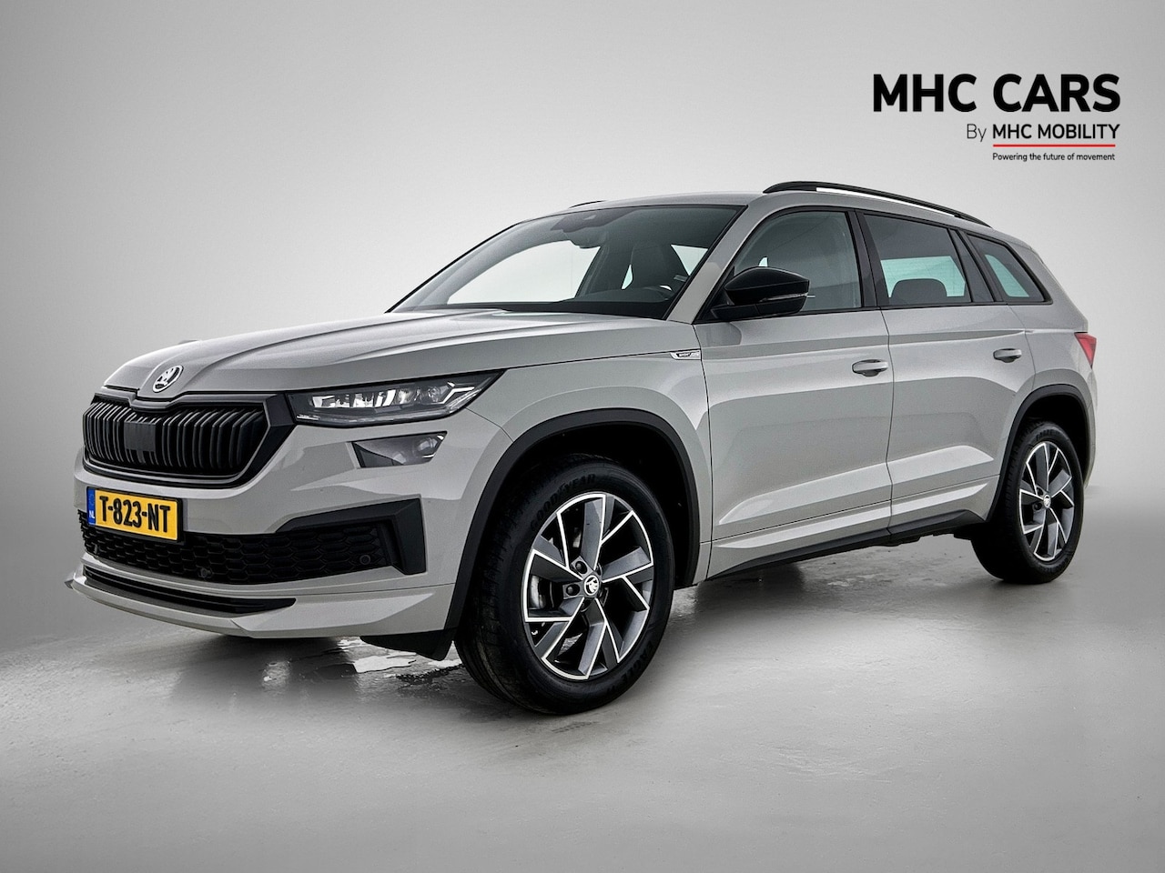 Skoda Kodiaq - 1.5 TSI Sportline Business | Trekhaak | Navi | Clima | 12 maanden BOVAG | - AutoWereld.nl