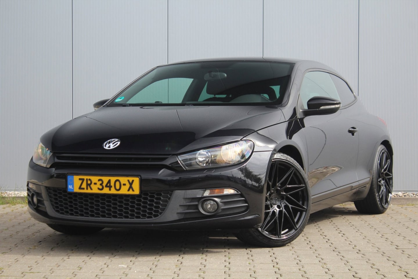 Volkswagen Scirocco - 1.4 TSI Highline Plus | Stoelverwarming | Clima / Cruise control | PDC | APK | - AutoWereld.nl