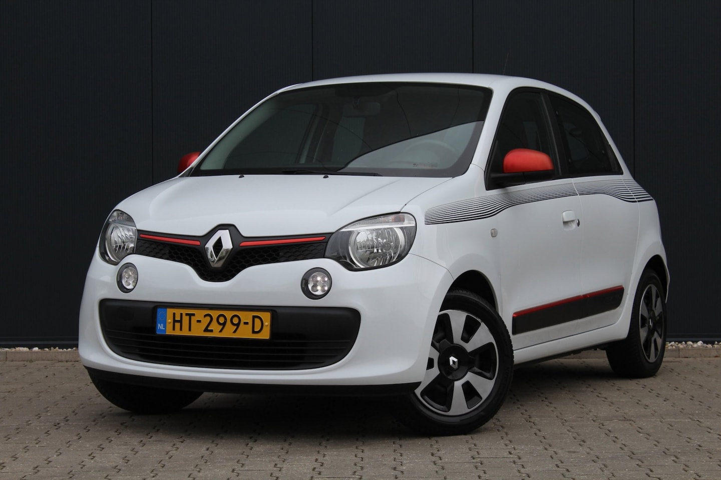 Renault Twingo - 1.0 SCe Authentique | Airco | Bluetooth | NAP | APk | - AutoWereld.nl