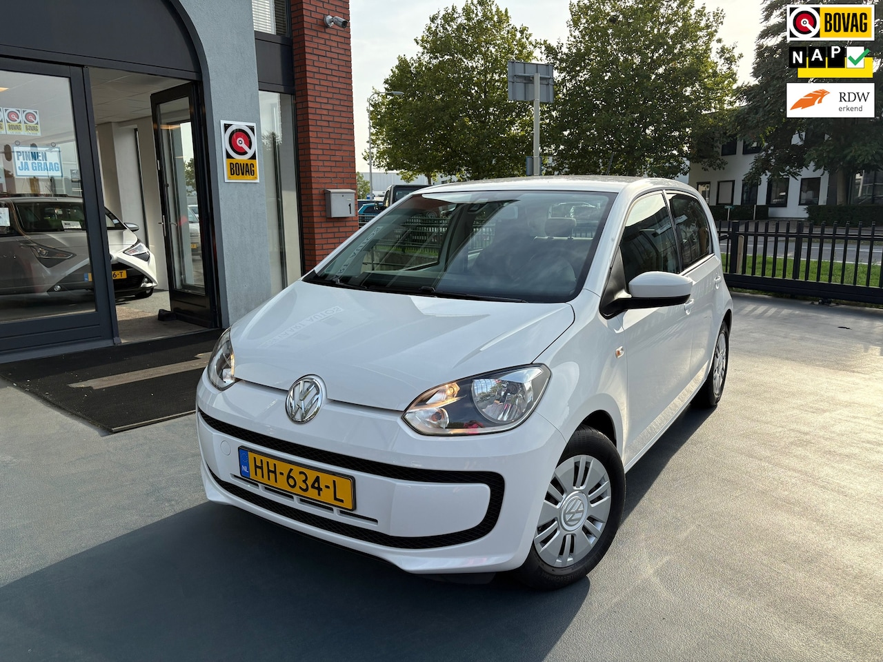 Volkswagen Up! - 1.0 move up! BlueMotion AIRCO - AutoWereld.nl