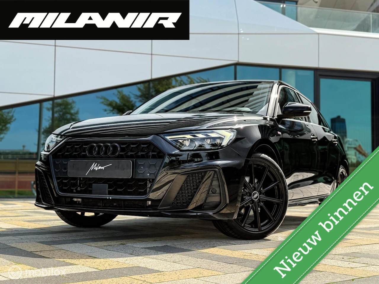 Audi A1 Sportback - 30 TFSI S Line | Led | Black on black - AutoWereld.nl