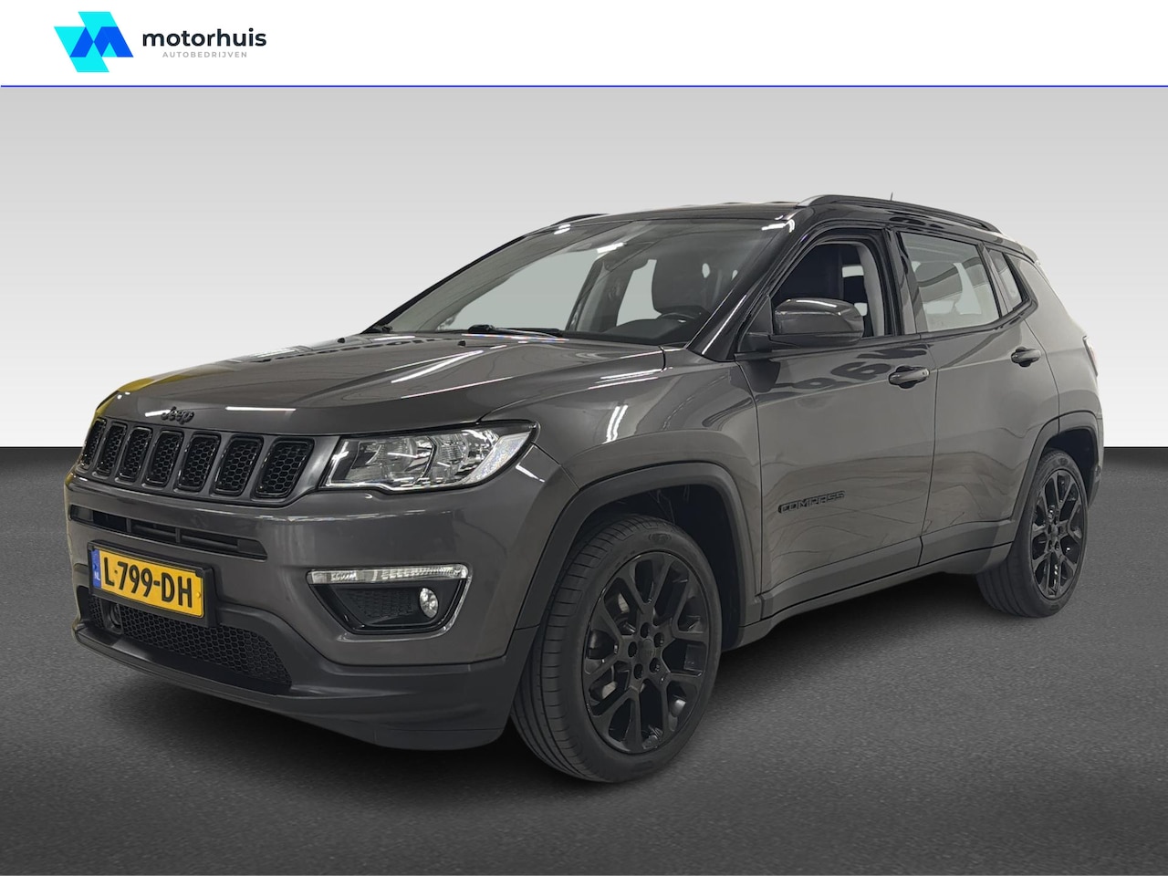 Jeep Compass - 1.3T Night Eagle | Achteruitrijcamera - AutoWereld.nl