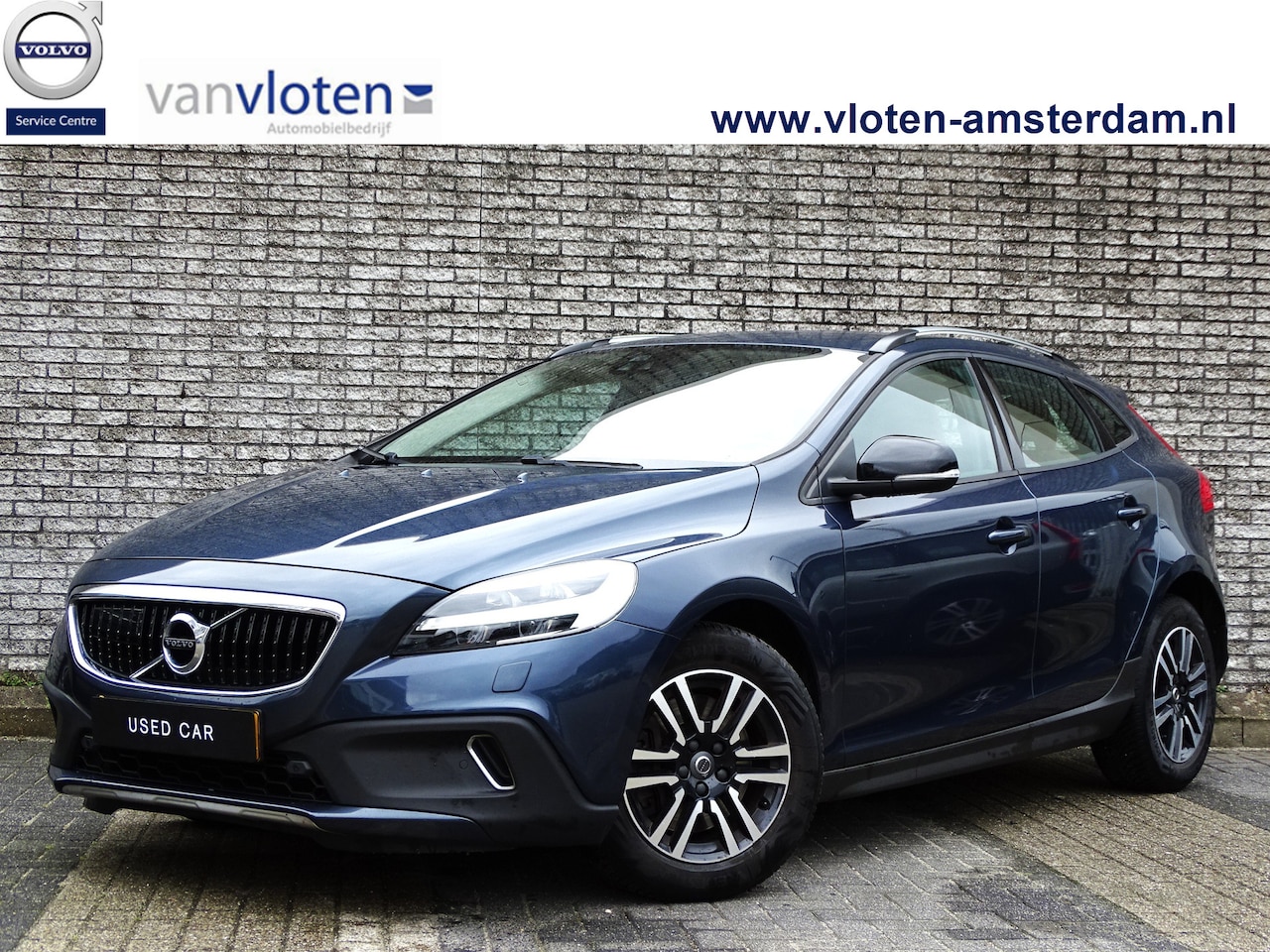 Volvo V40 Cross Country - 1.5 T3 Nordic+ | leder | afn trekhaak | adap cruise | - AutoWereld.nl