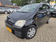 Daihatsu Cuore - 1.0-12V Osaka 2006. Airco. APK 08-2027