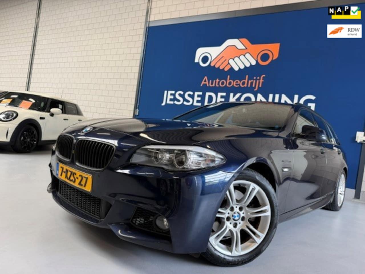 BMW 5-serie Touring - 520i M-sport,automaat,digitaal dashboard. bj.2013. NAP met 225.670 km. - AutoWereld.nl