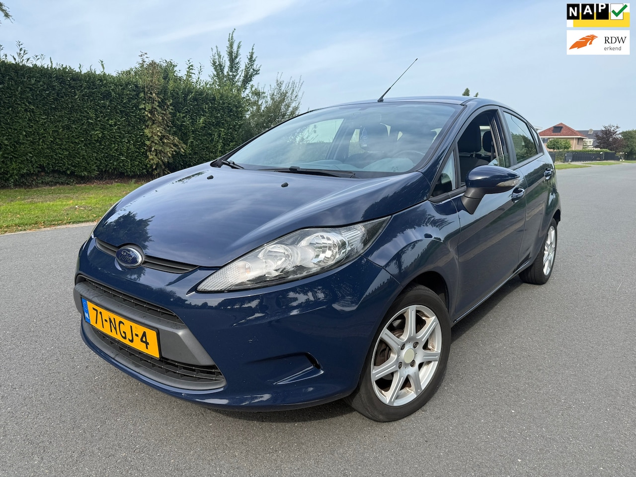 Ford Fiesta - 1.25 Limited NAP/APK/AIRCO/VELGEN - AutoWereld.nl