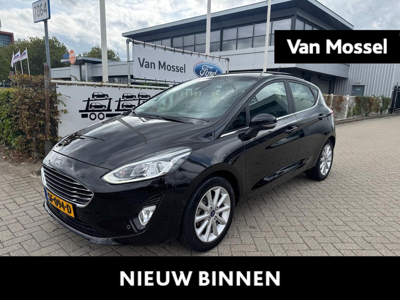 Ford Fiesta - 1.0 EcoBoost Titanium | Achteruitrijcamera | Adaptive Cruise Ctrl | Panoramadak | B&O Audi - AutoWereld.nl