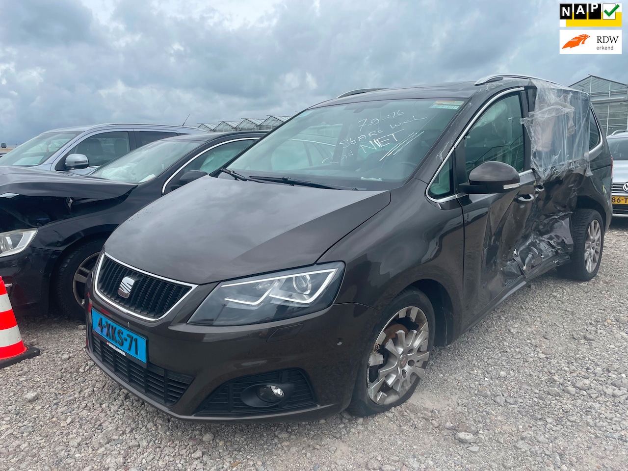 SEAT Alhambra - 2014 | 2.0 TDI Style Business | Automaat | SCHADE AUTO | SLOOP/LOOP - AutoWereld.nl