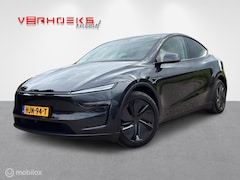 Tesla Model Y - Premium Long Range Dual Motor