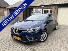 Renault Mégane Estate - 1.5 dCi Eco2 Zen Trekhaak Nieuwe A.P.K LED
