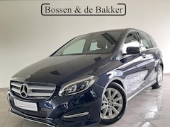 Mercedes-Benz B-klasse - 180 Ambition | Trekhaak | Stoelverwarming | Parkeercamera |