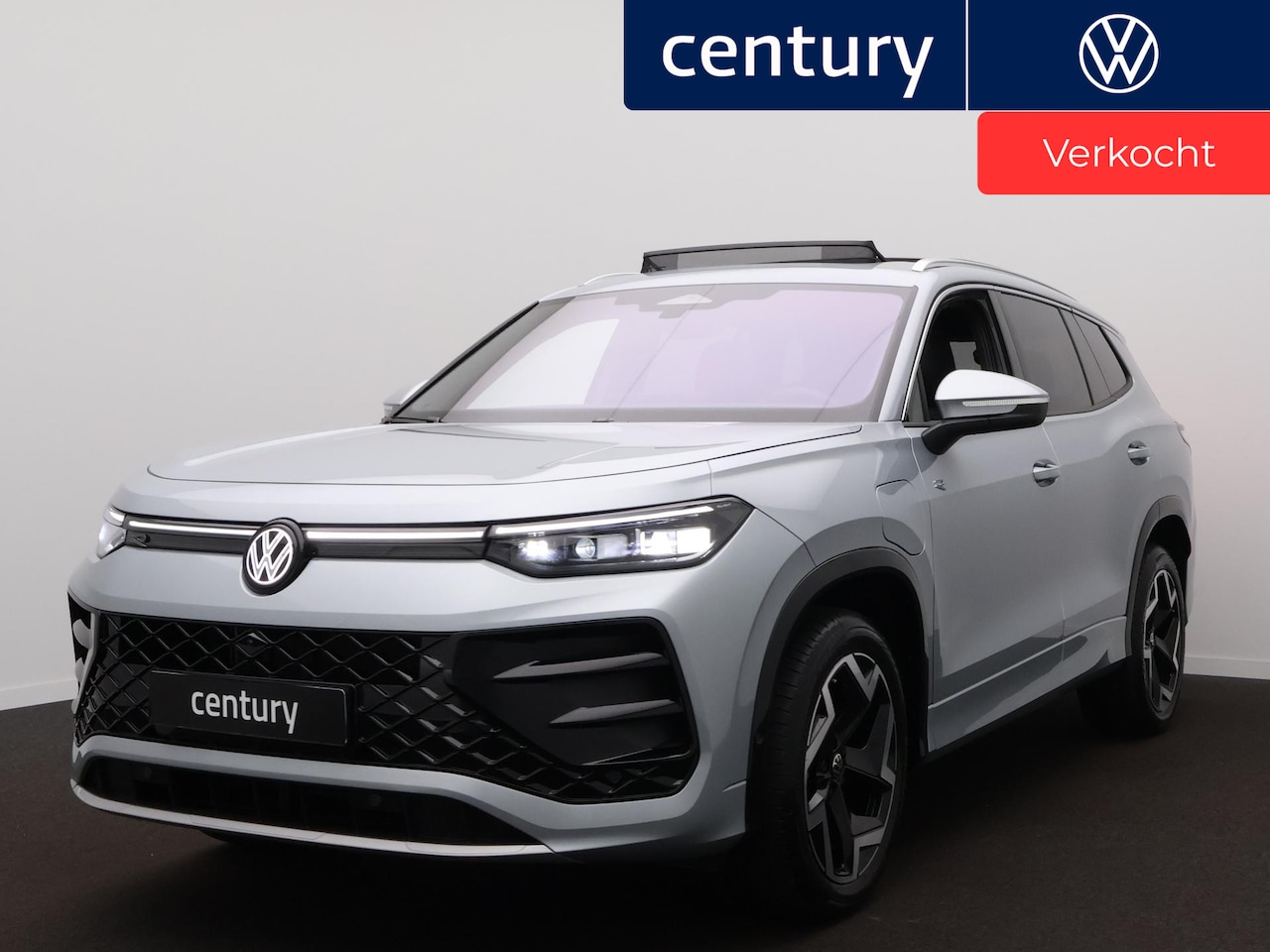 Volkswagen Tayron - 1.5 eTSI R-Line Panoramadak - Camera - Trekhaak - Leer - AutoWereld.nl