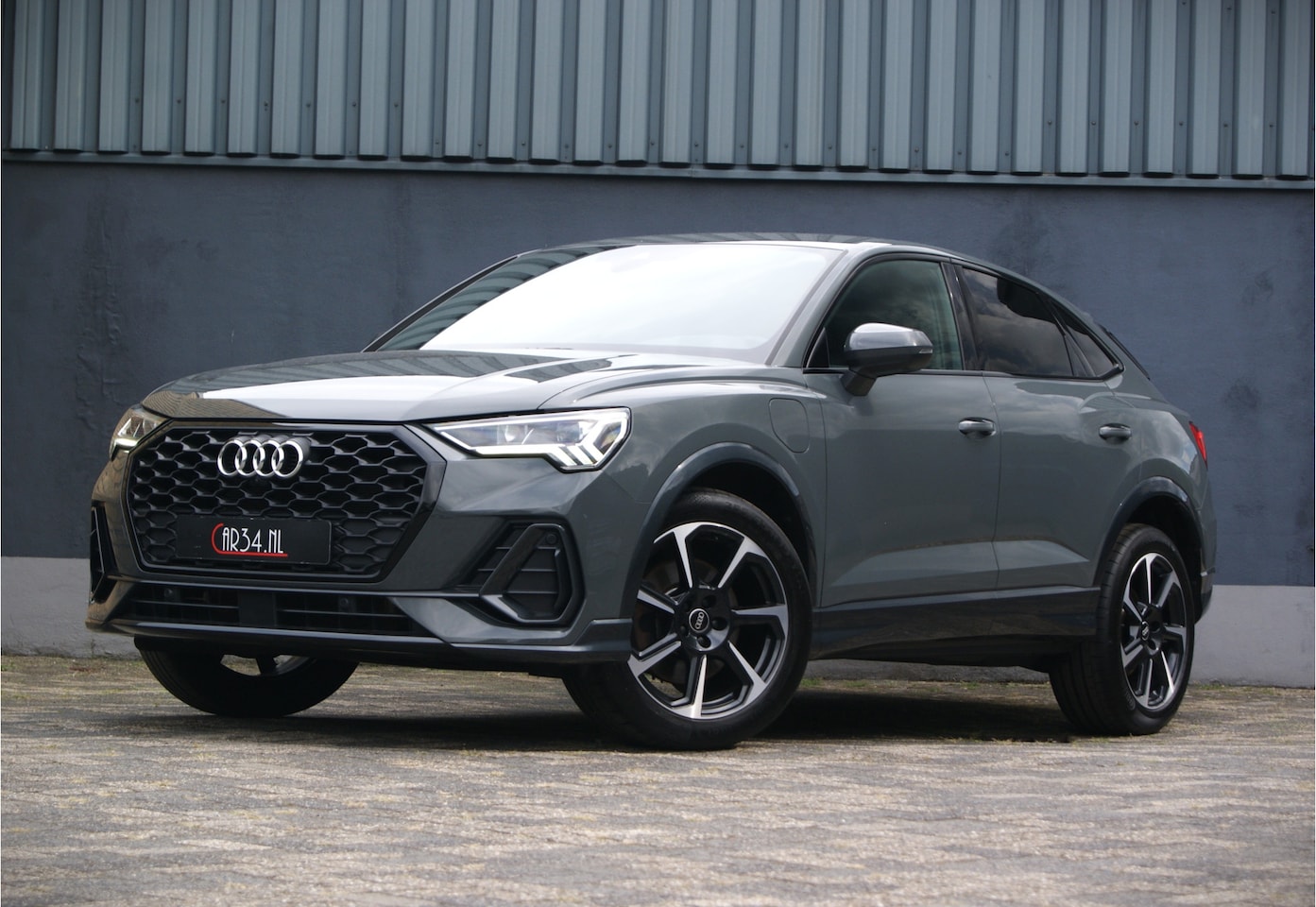 Audi Q3 Sportback - 45 TFSIe 245PK 2xS-Line Soh 90%/MMI Navi+/360-camera/Keyless/LED/Stoelverw./ACC - AutoWereld.nl
