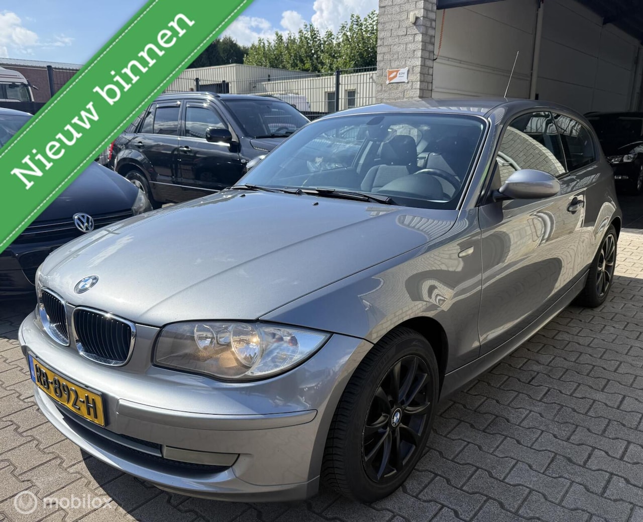 BMW 1-serie - 116i Executive / BJ 2009 / 3DRS - AutoWereld.nl