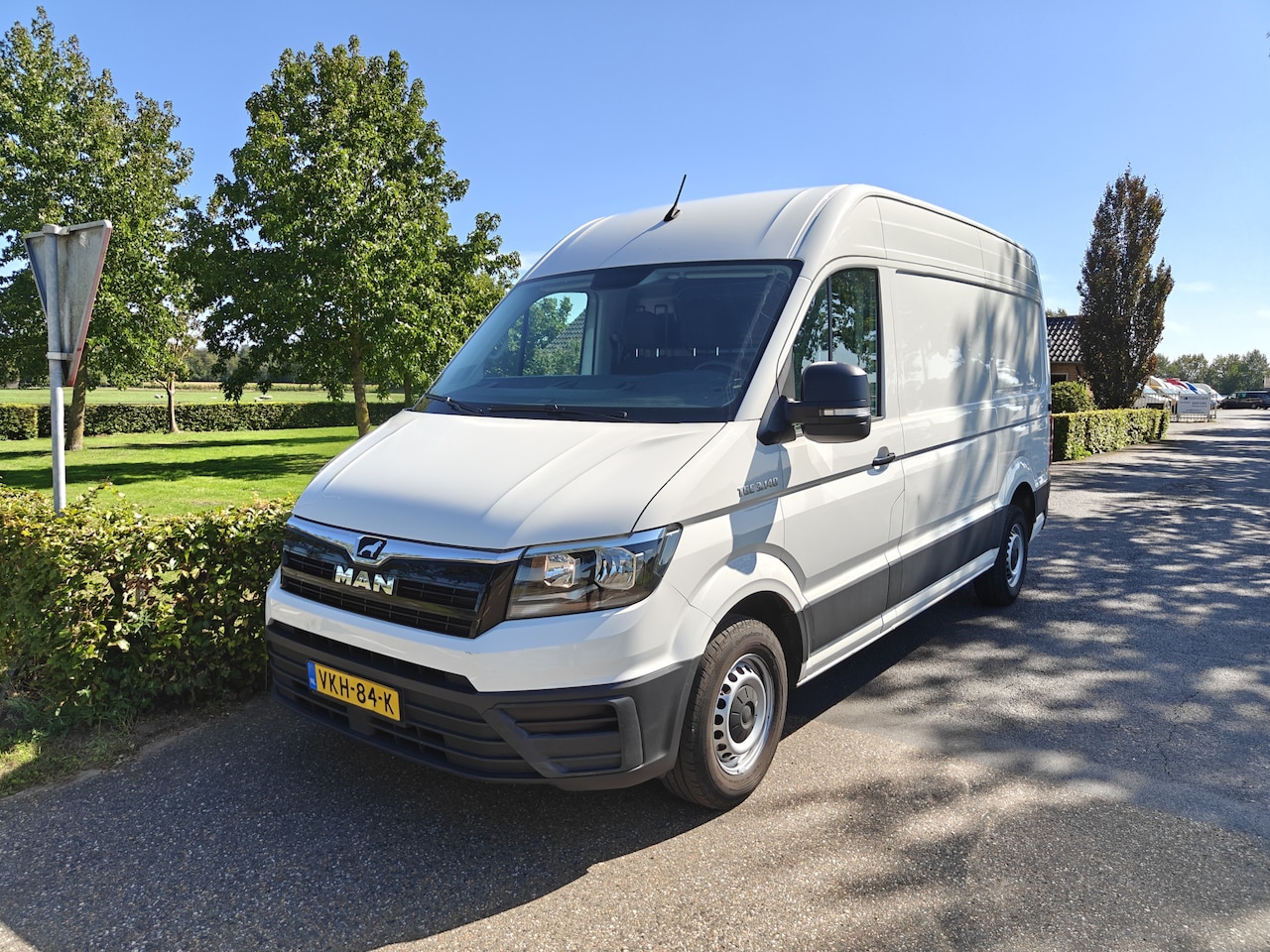 MAN TGE - 35 2.0 Standaard L3 Hoog AIRCO/AUTOMAAT BJ 2019 - AutoWereld.nl